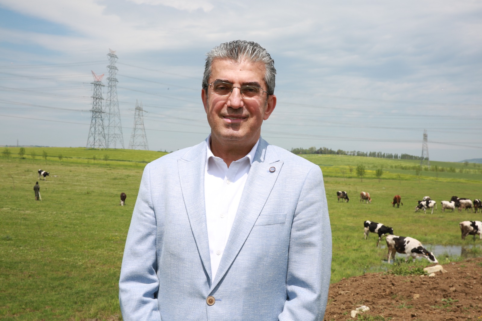 HALK SÜT’ÜN SÜT KAYNAĞI SİLİVRİ VE ÇATALCALI ÜRETİCİ OLACAK