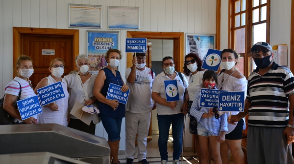 Karadan değil maviden