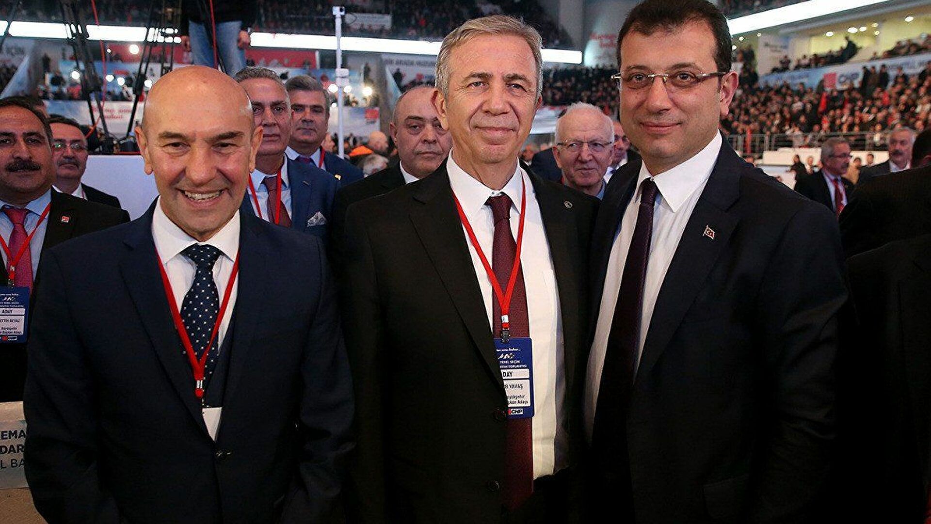 Sonar Araştırma. en başarılı büyükşehir belediye başkanları anketinin sonuçlarını yayınladı.