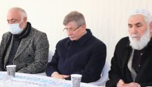 Davutoğlu’ndan Ahmet Çalık’ın ailesine taziye ziyareti