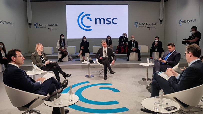 İmamoğlu. Türkiye’de demokrasi ölmemiştir