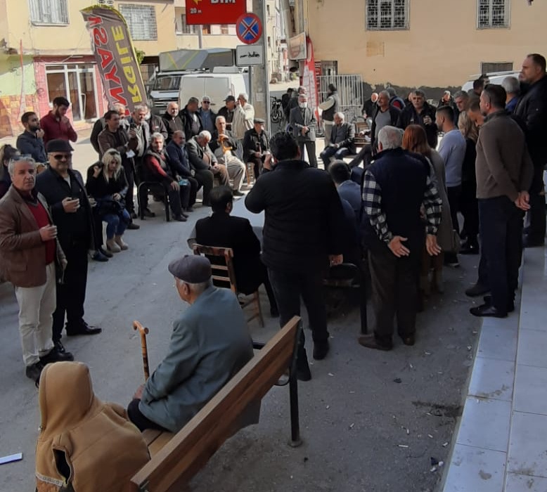 Mersin’de yüzlerce vatandaş Gelecek Partisi’ne katıldı.