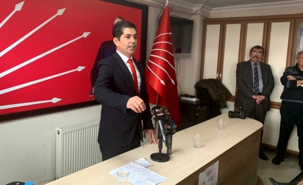 EYT’LİLER LÜTUF DEĞİL, KAZANILMIŞ HAKLARINI İSTİYORLAR