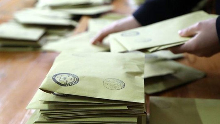 Seçim Kanunu teklifi komisyonda kabul edildi