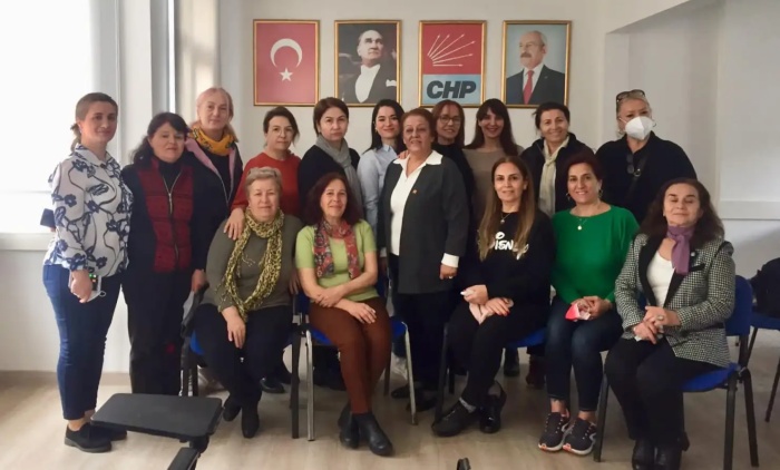 CHP’li Kadınların Basın Açıklaması