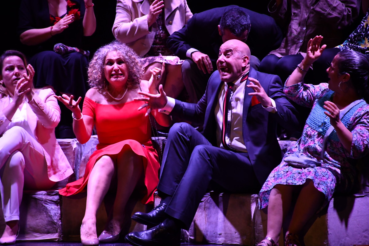 ÜÇ DAHİ VE OYUN ARASI OYUN YENİ YILDA DA İZLEYİCİSİYLE BULUŞUYOR