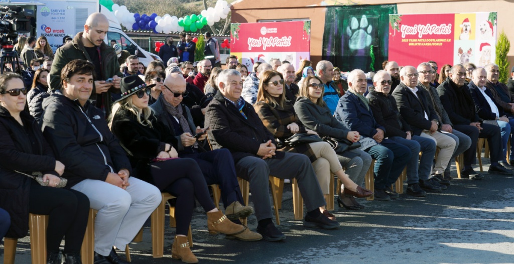 PATİLİ DOSTLARIMIZ YENİ YILA “MERHABA” DEDİ