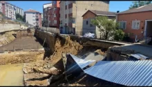 Ayazağa’da yol çöktü: