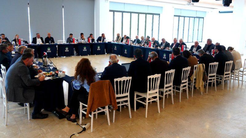 Başkan Oktay Aksu Muhtarlarla Biraraya Geldi