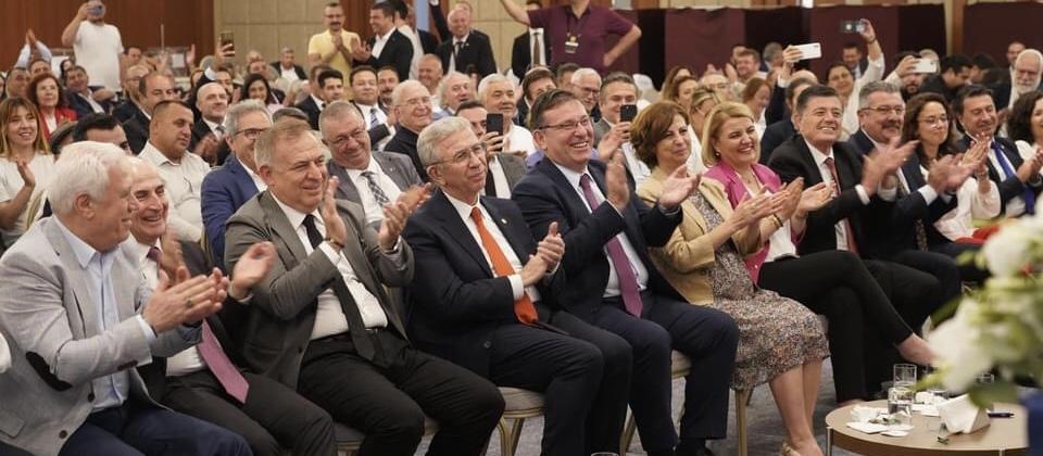 Tarihi Kentler Birliği Başkanı Mansur Yavaş oldu.
