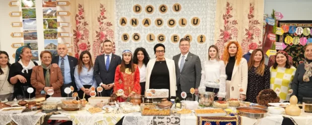 BAŞKAN AKSU YERLİ MALI HAFTASINDA ÇOCUKLARLA BULUŞTU