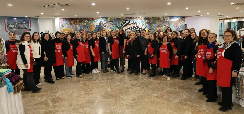 MİKROKREDİ GİRİŞİMCİ KADINLAR YENİ YIL KERMESİ AÇILDI