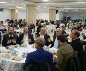 BAŞKAN AKSU. GİRESUN VE GÜMÜŞHANELİ KOMŞULARIYLA İFTARDA BULUŞTU