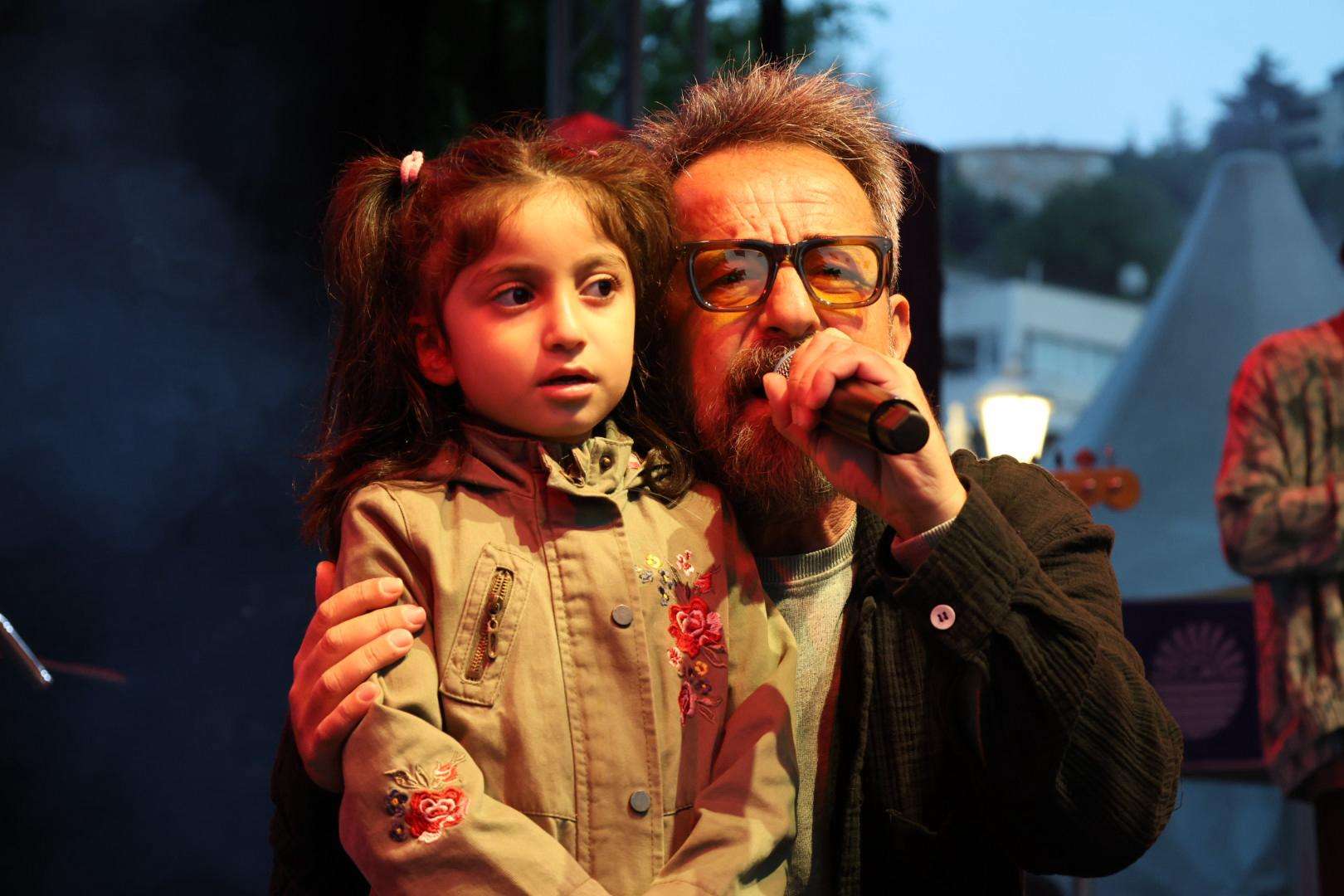 ULUSLARARASI 12. SARIYER EDEBİYAT GÜNLERİ ŞİİR, KONSER, SÖYLEŞİLERLE DEVAM EDİYOR
