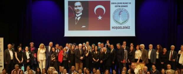 “İKİNCİ YÜZYIL CUMHURİYET ÖDÜLLERİ” GÖRKEMLİ BİR TÖRENLE GERÇEKLEŞTİ